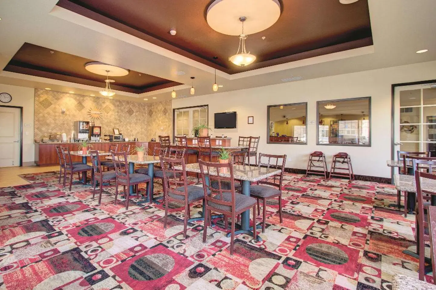 La Quinta Inn & Suites by Wyndham Denver Gateway Park Bar