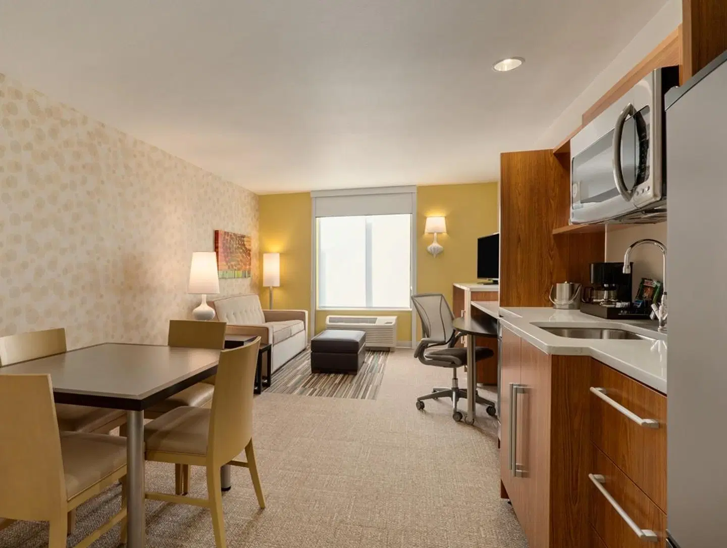 Home2 Suites by Hilton Denver West - Federal Center, CO Bar