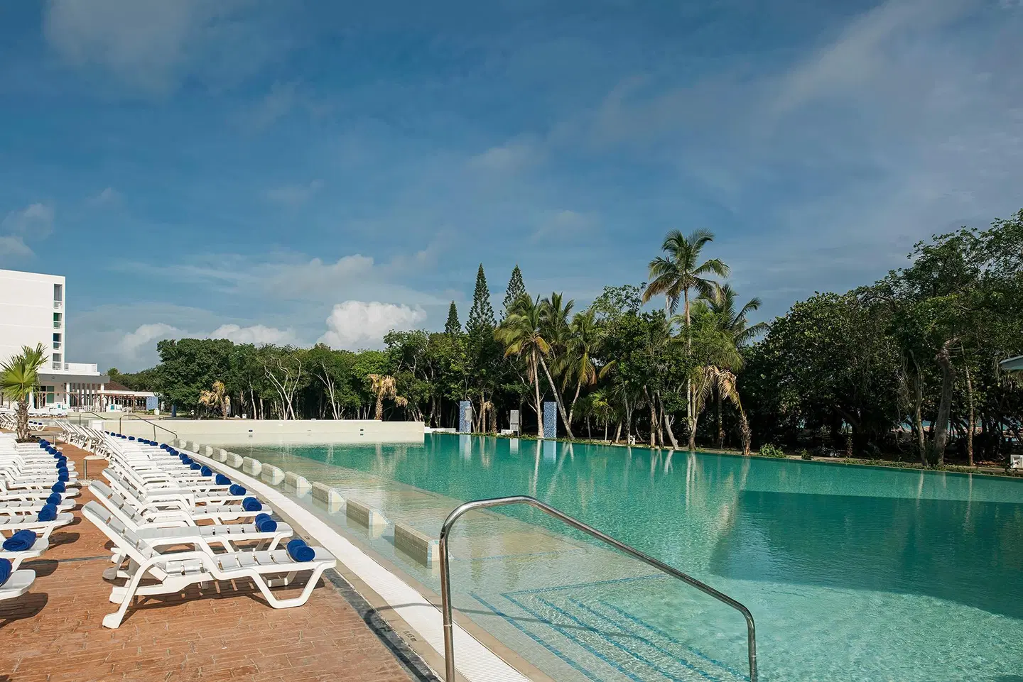 Iberostar Origin Bella Vista OUTDOOR_POOL