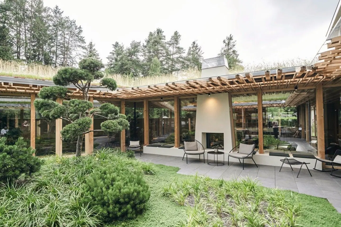 Sensoria Dolomites Terrasse