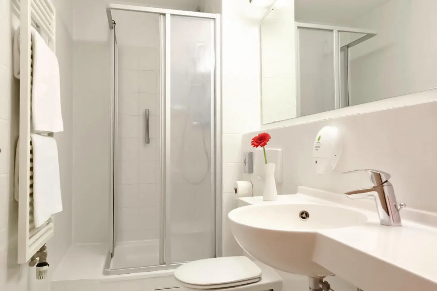 INVITE Hotel an der Kaiserburg Badezimmer