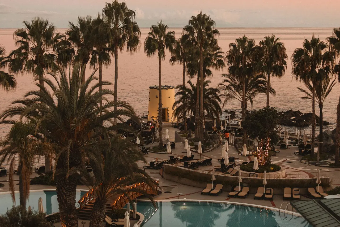 Royal Savoy OUTDOOR_POOL