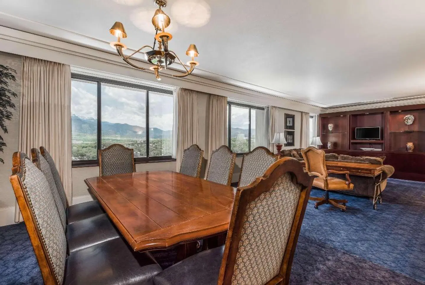 The Antlers, A Wyndham Hotel LOUNGE_LOBBY