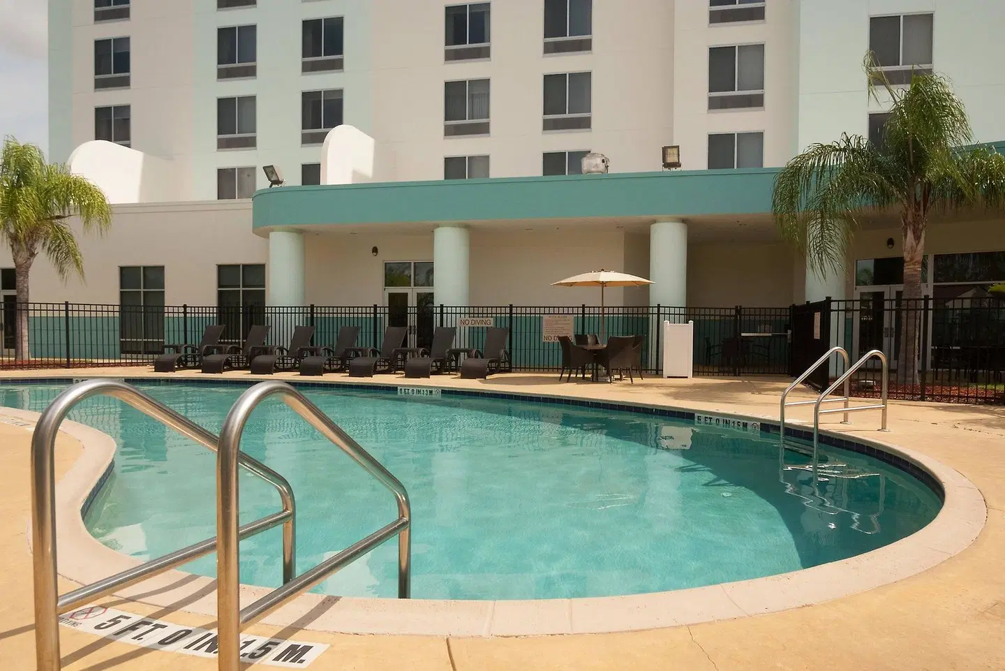 SpringHill Suites by Marriott Orlando Airport OUTDOOR_POOL