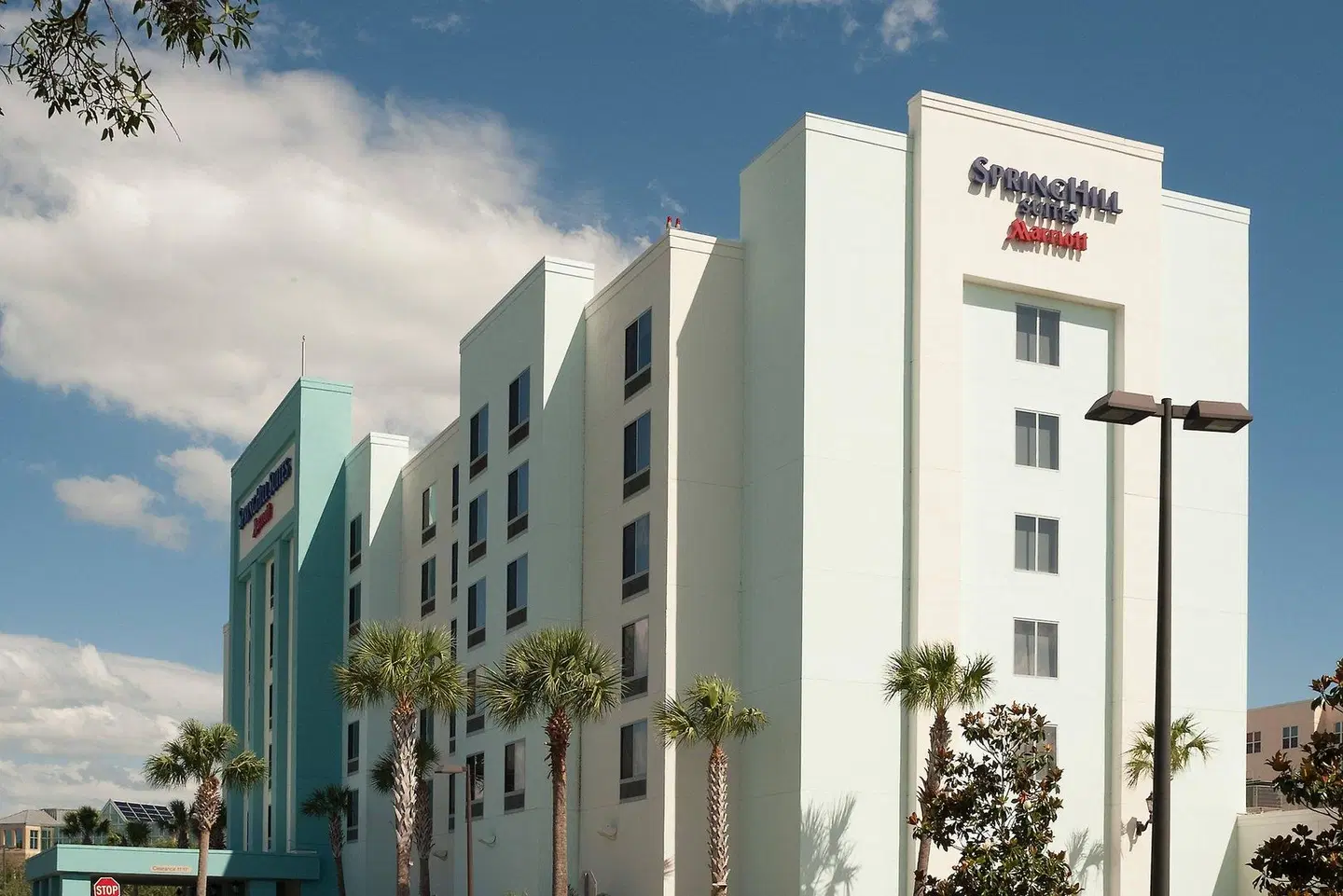 SpringHill Suites by Marriott Orlando Airport EXTERIOR
