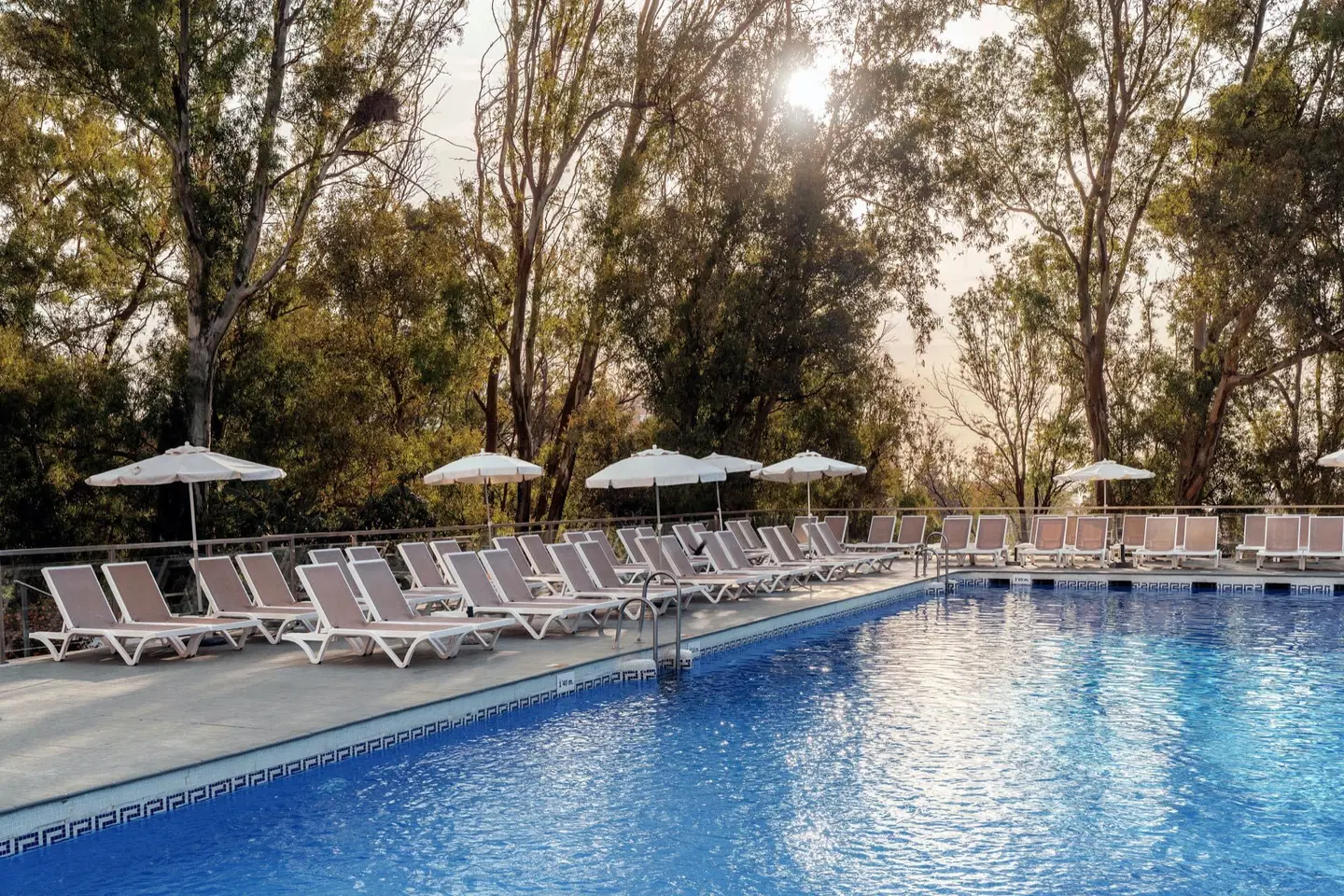 AluaSun Costa Park OUTDOOR_POOL