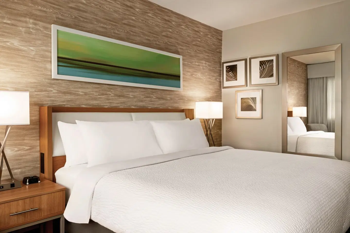 Holiday Inn Miami Beach ROOM_EXAMPLE