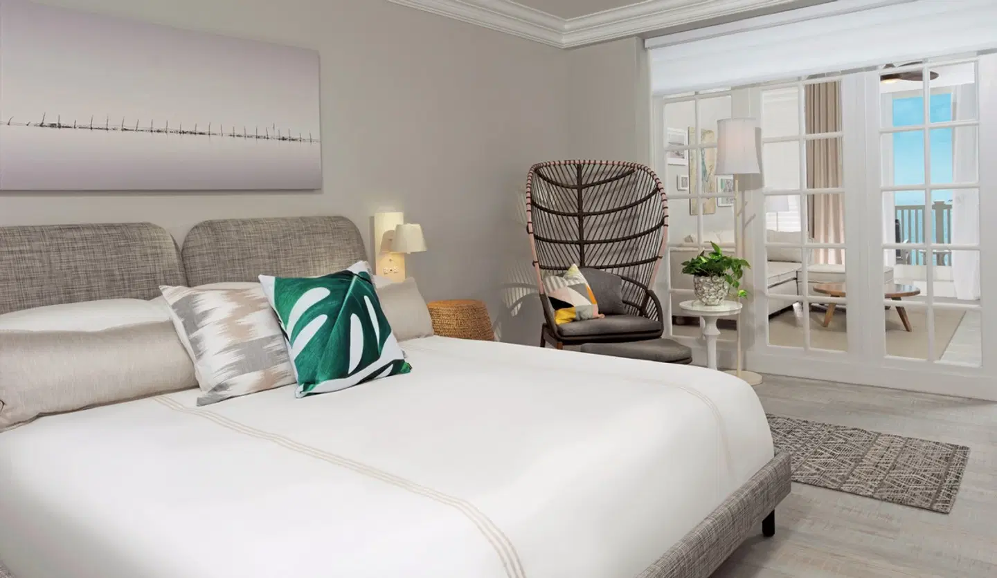 Pelican Grand Beach Resort ROOM_EXAMPLE