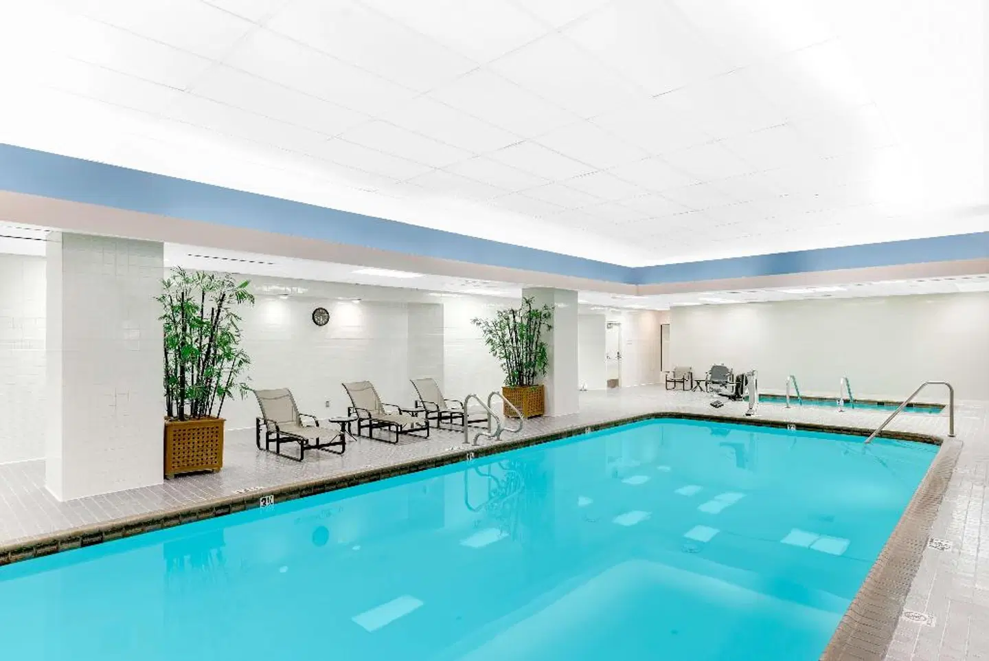 Hilton Anaheim Hallenbad