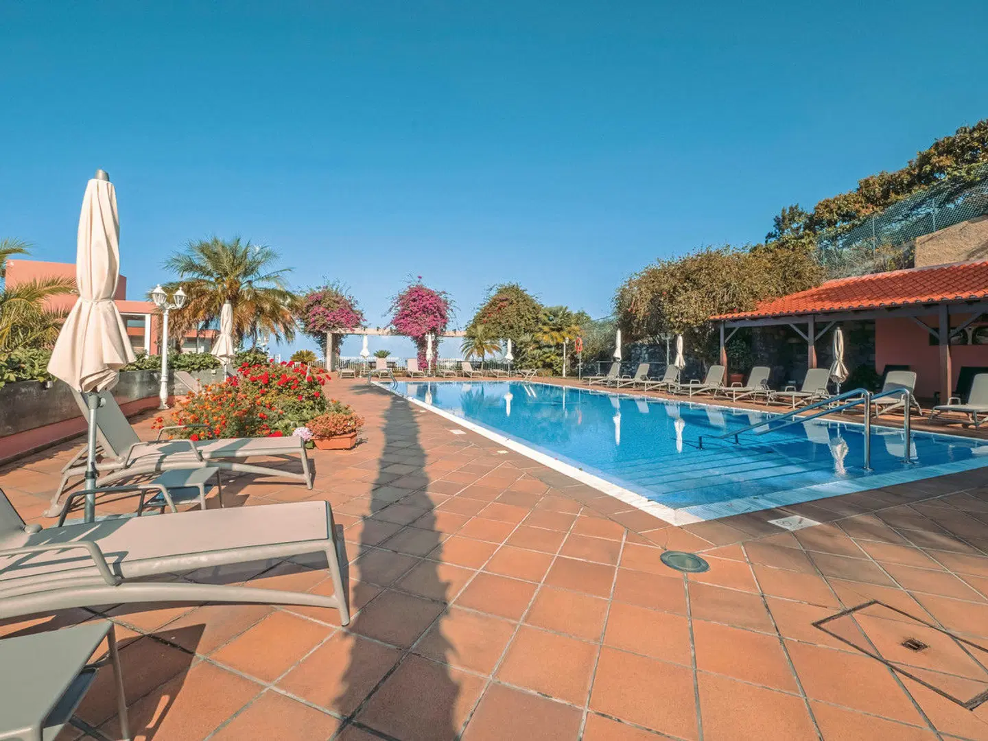 Ocean Gardens OUTDOOR_POOL