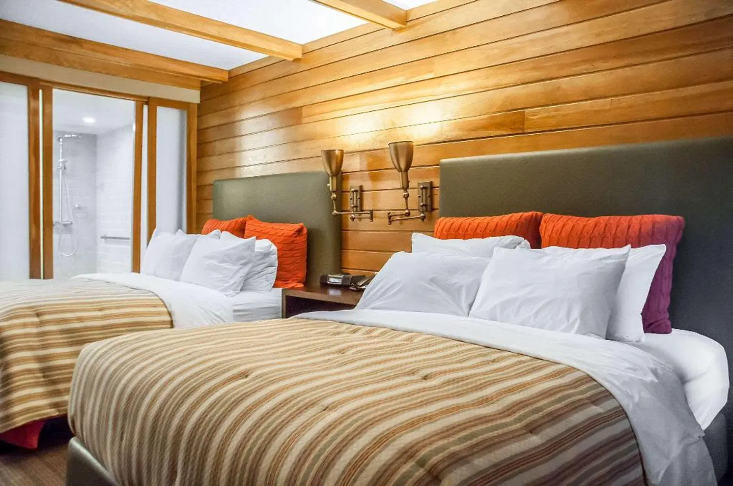 Comfort Inn The Pointe Niagara Falls ROOM_EXAMPLE