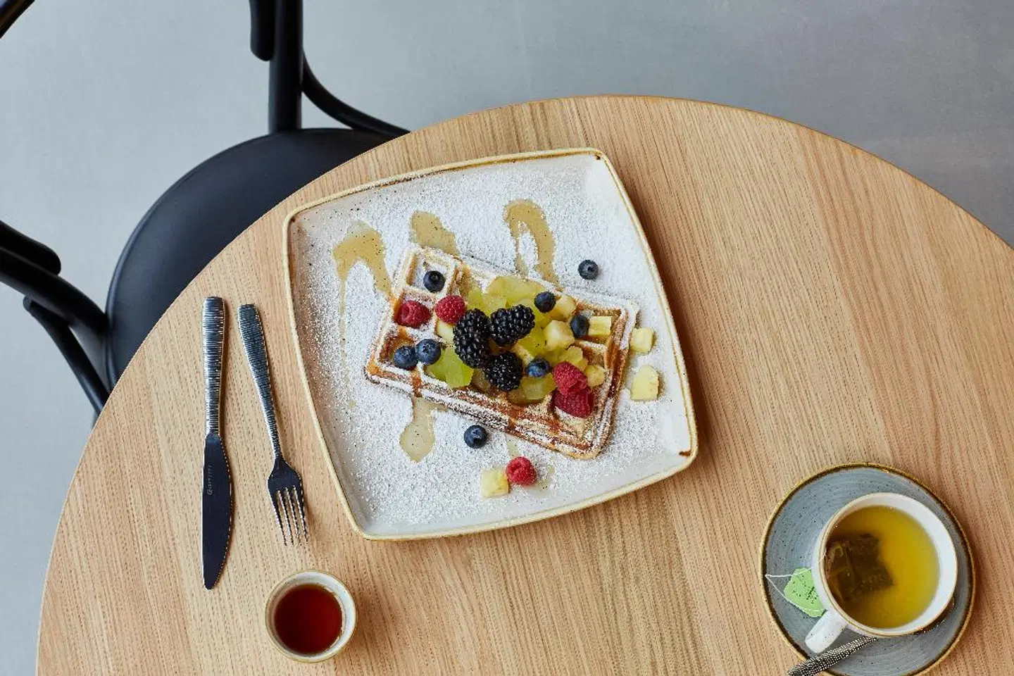 Hotel Indigo Berlin - East Side Gallery PEOPLE