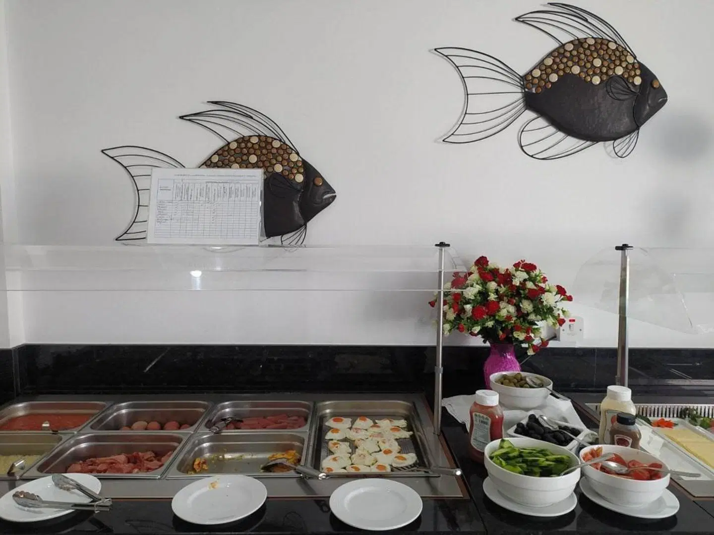 Sunny Blue Hotel Restaurant