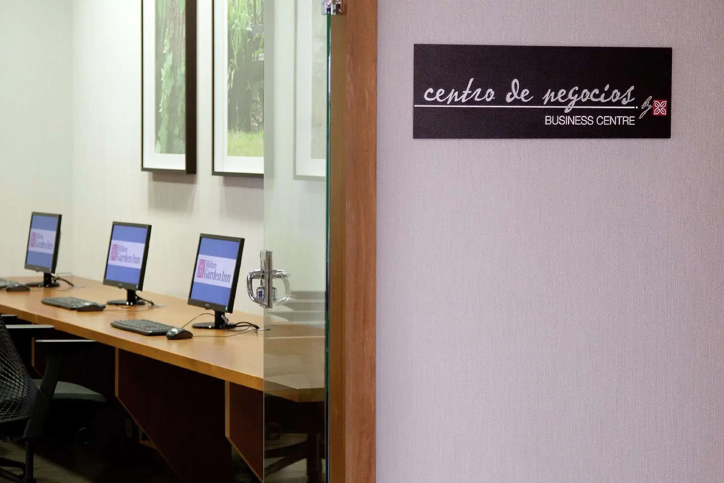 Hilton Garden Inn Malaga ROOM_EXAMPLE