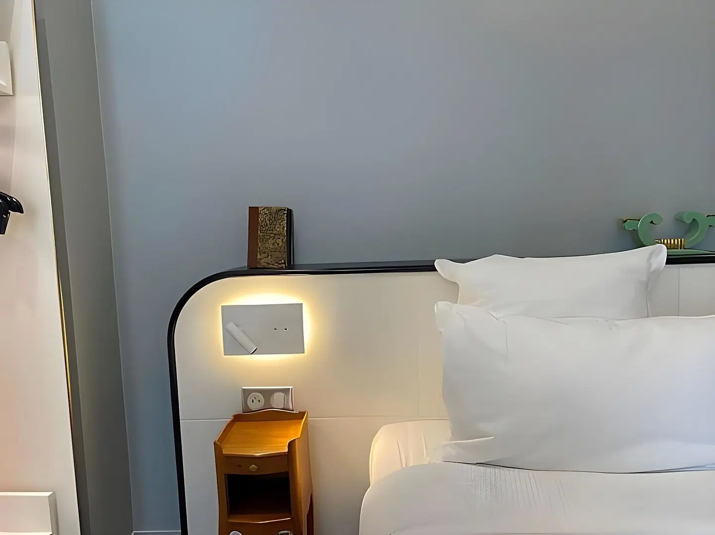 Normandy ROOM_EXAMPLE