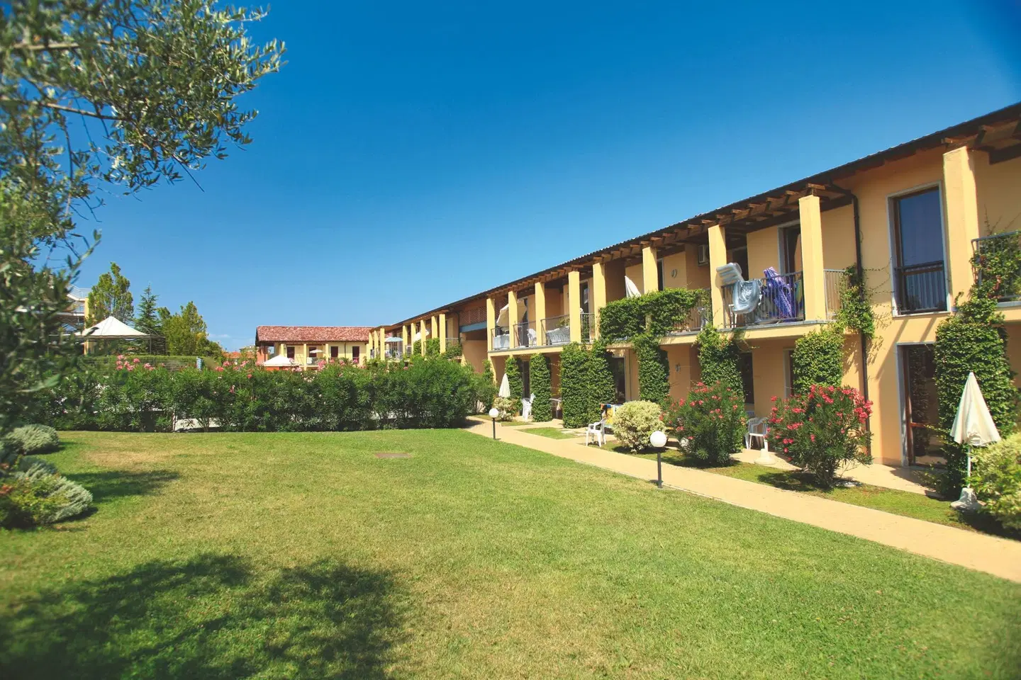 Camping Bella Italia EXTERIOR