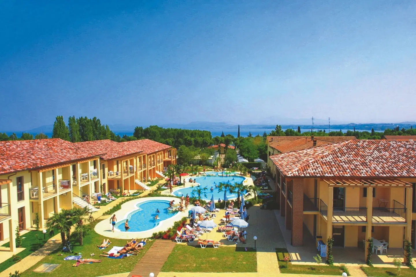 Camping Bella Italia EXTERIOR