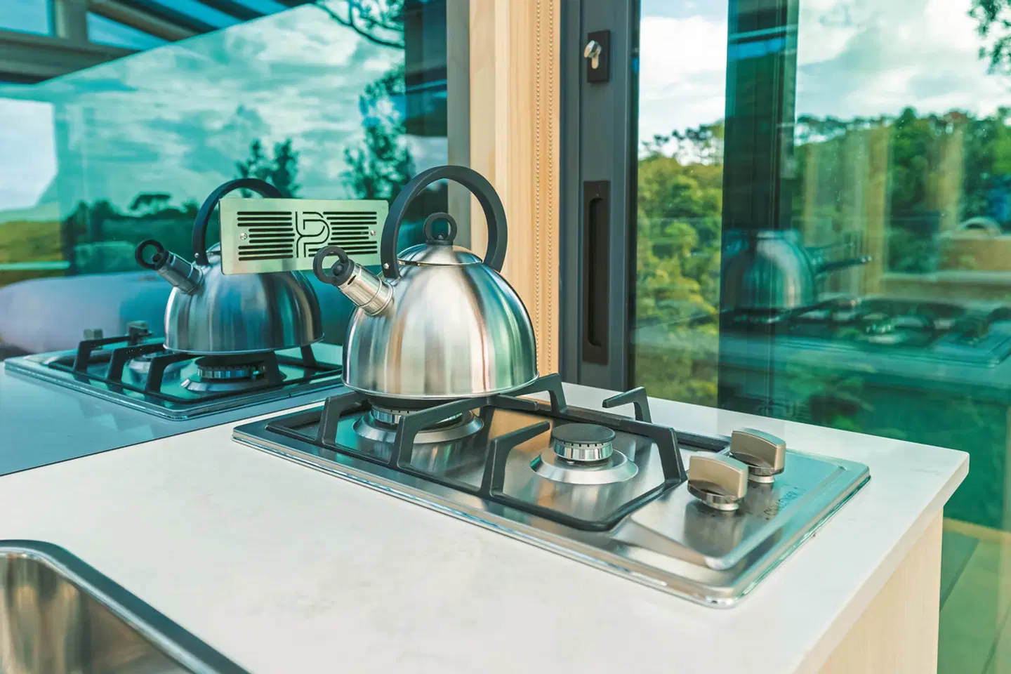 Rewarewa PurePod MODEL_IMPRESSION