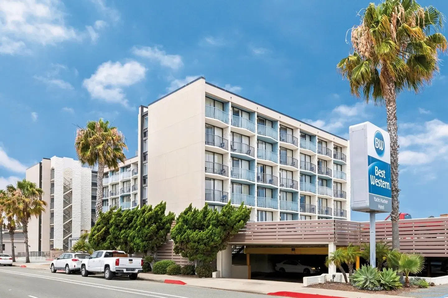 Best Western Yacht Harbor Hotel EXTERIOR