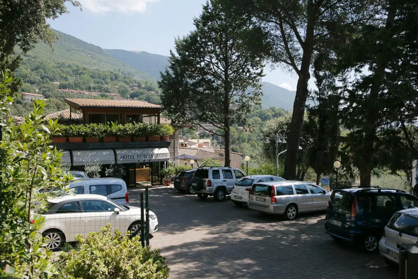 Porta Nuova EXTERIOR