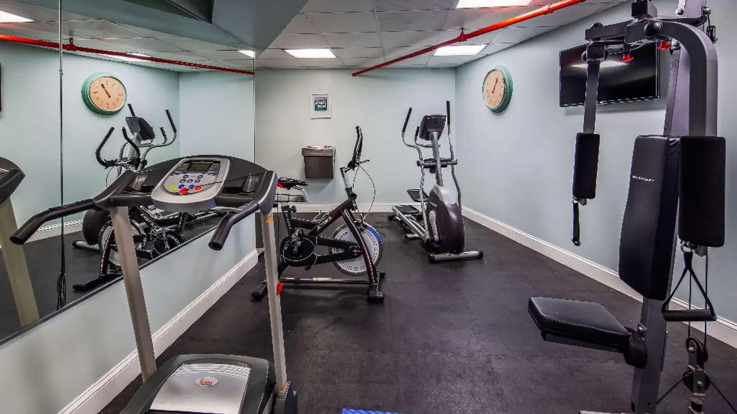 Best Western Plus Brooklyn Bay Hotel SPORTS_AND_LEISURE