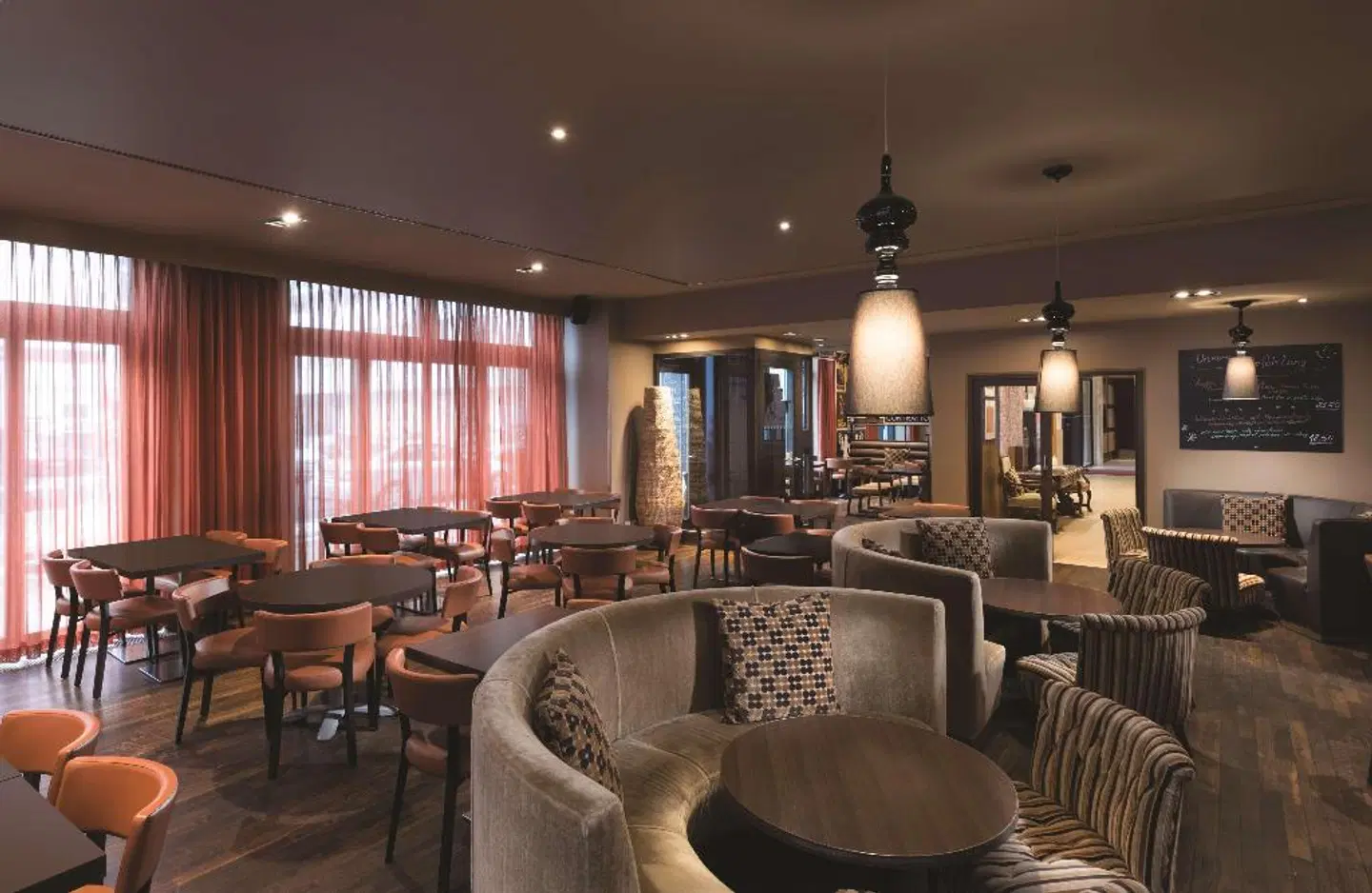 Adina Checkpoint Charlie LOUNGE_LOBBY