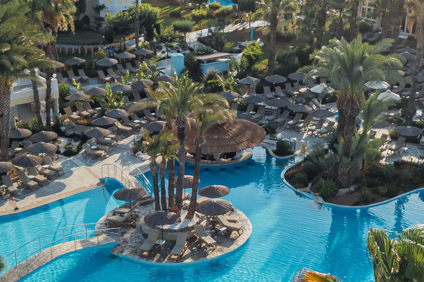 Atrium Palace Thalasso Spa Resort & Villas OUTDOOR_POOL