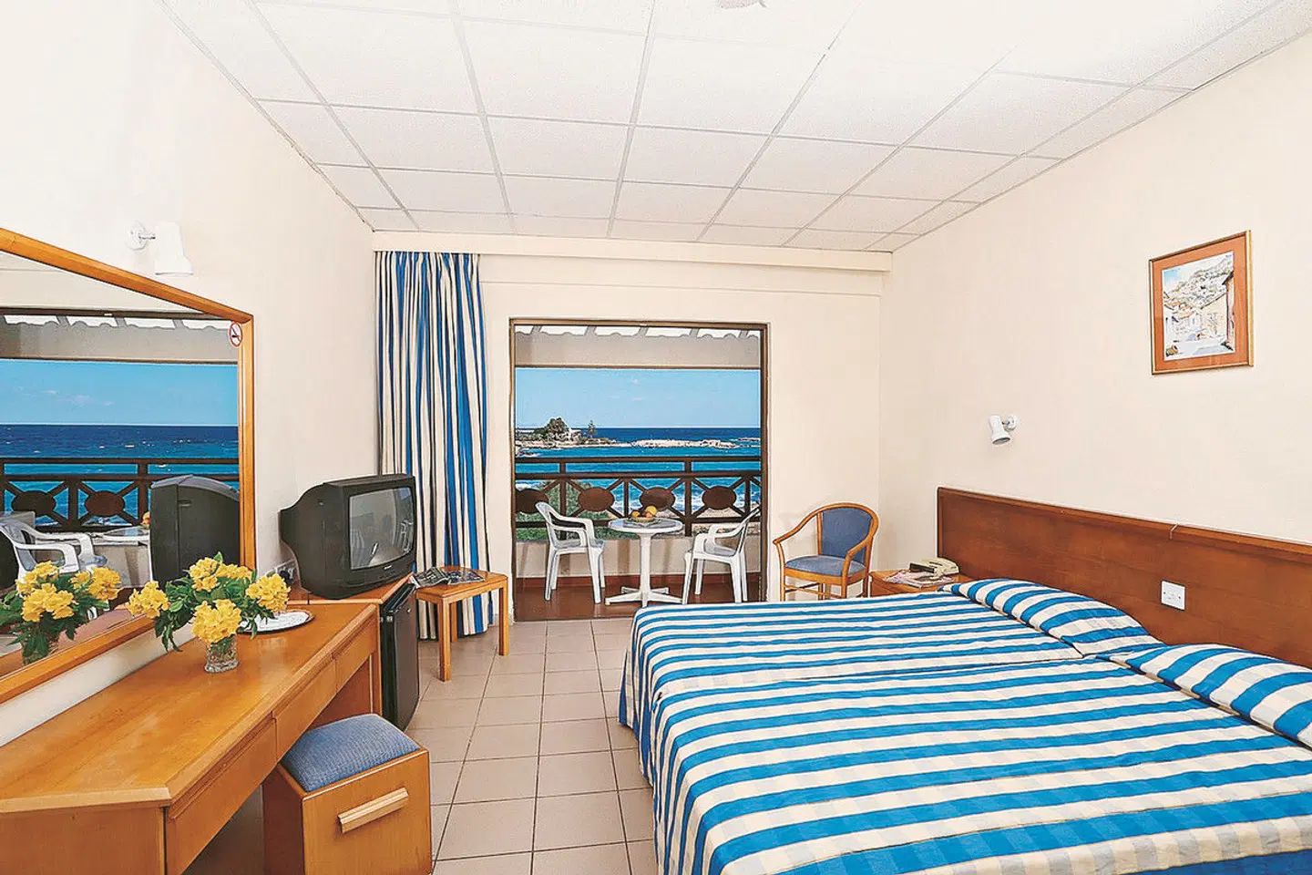 Mimosa Beach ROOM_EXAMPLE