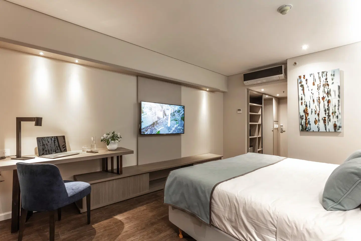 Huinid Obelisco ROOM_EXAMPLE