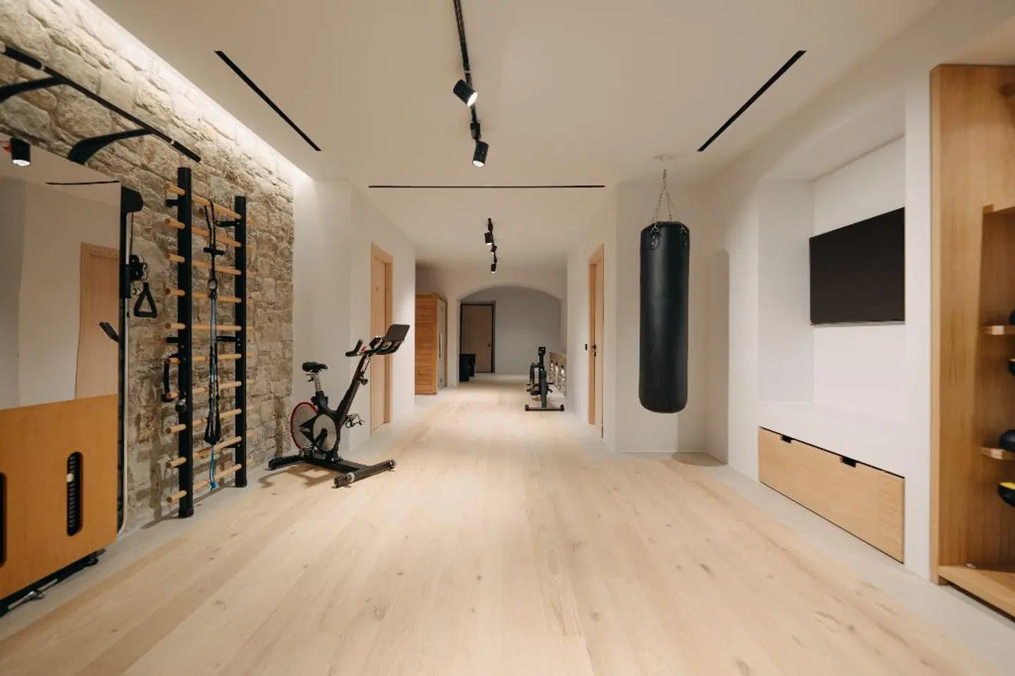 Bard De Sol SPORTS_AND_LEISURE