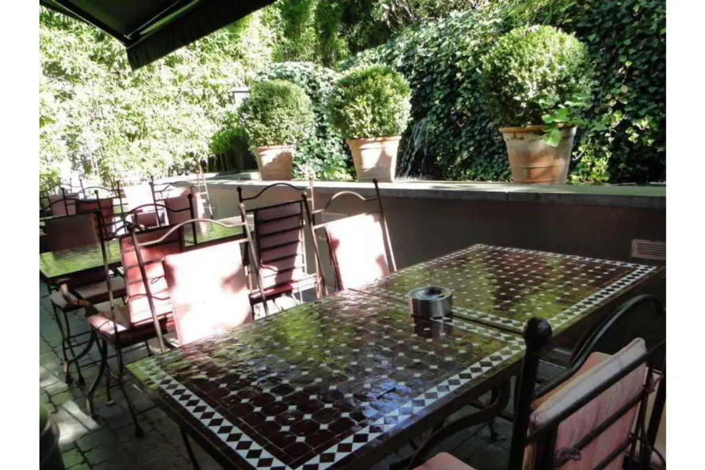 Manos Premier Terrasse