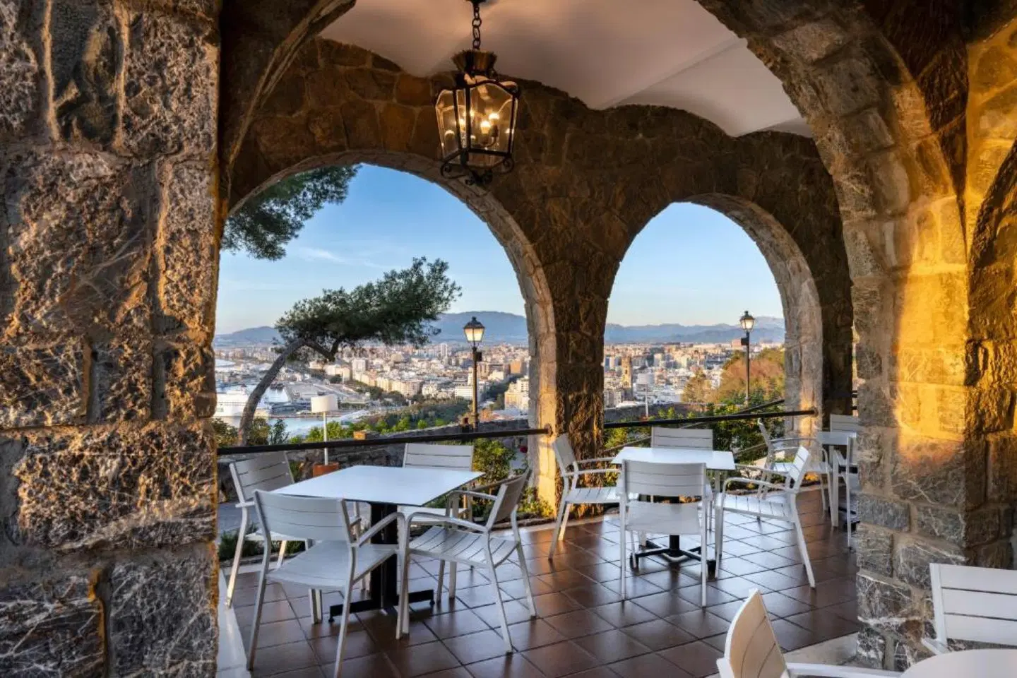 Parador De Malaga Gibralfaro Terrasse