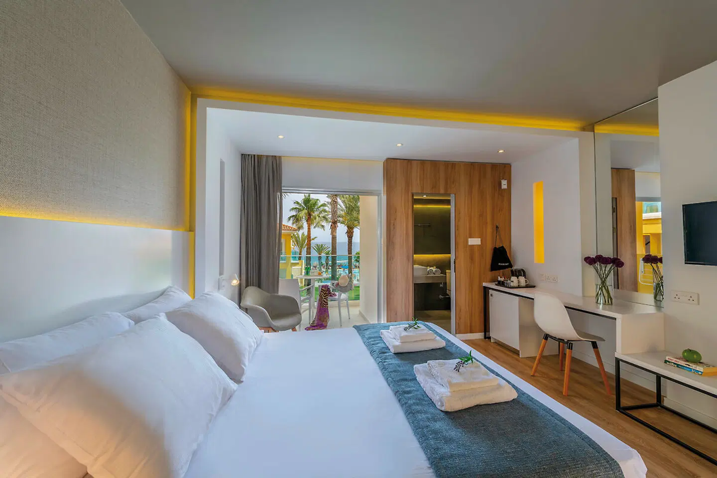 Malama Beach Holiday Village ROOM_EXAMPLE