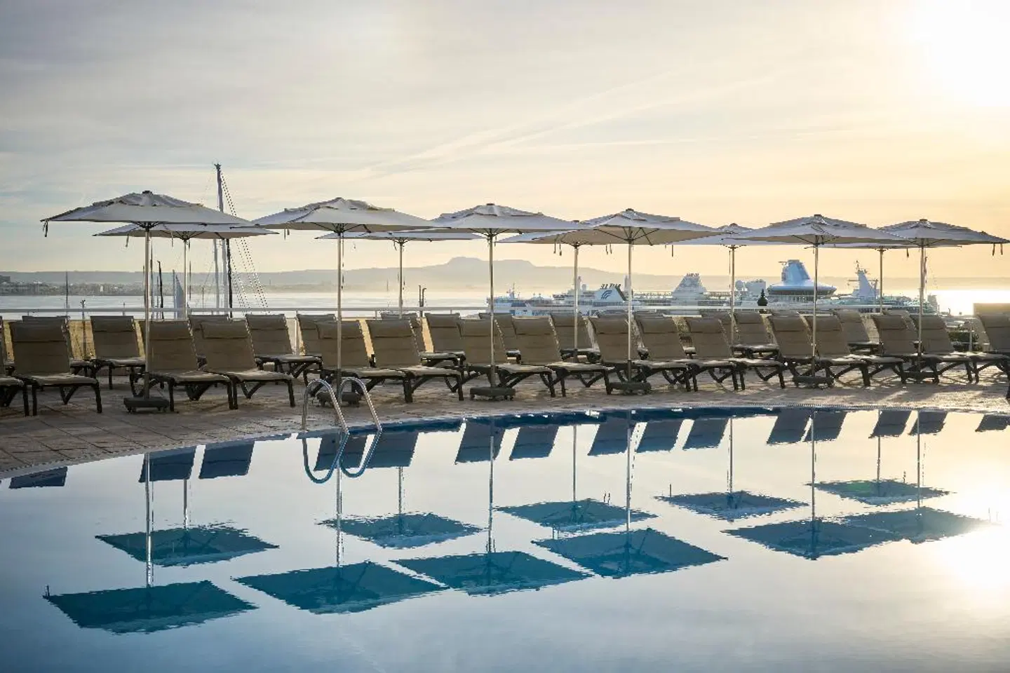 Catalonia Majórica OUTDOOR_POOL