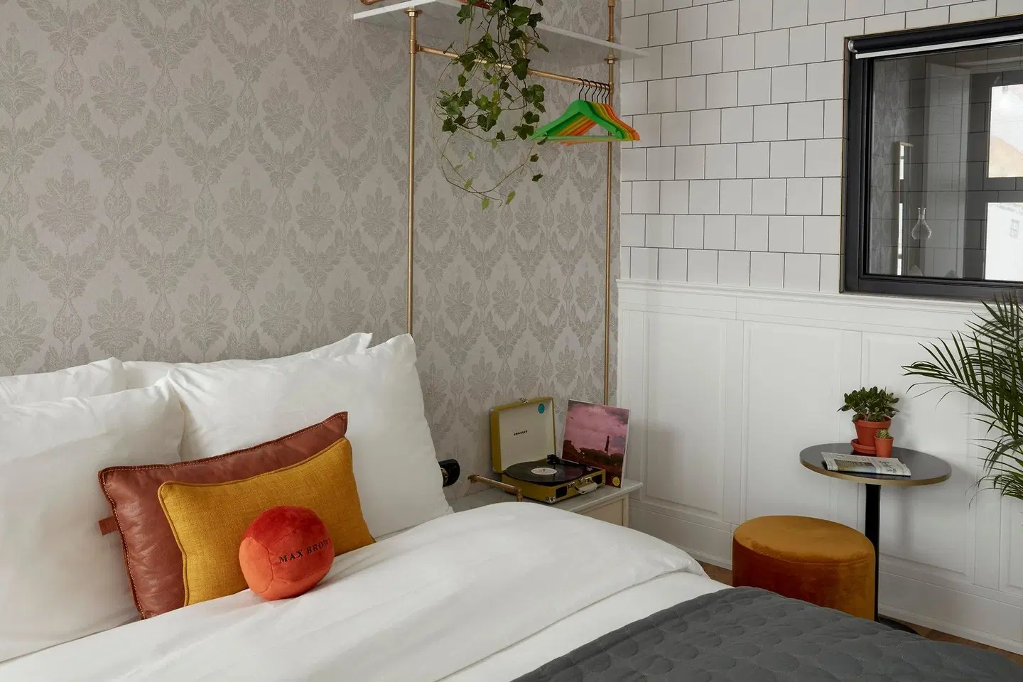 Max Brown Ku'damm ROOM_EXAMPLE