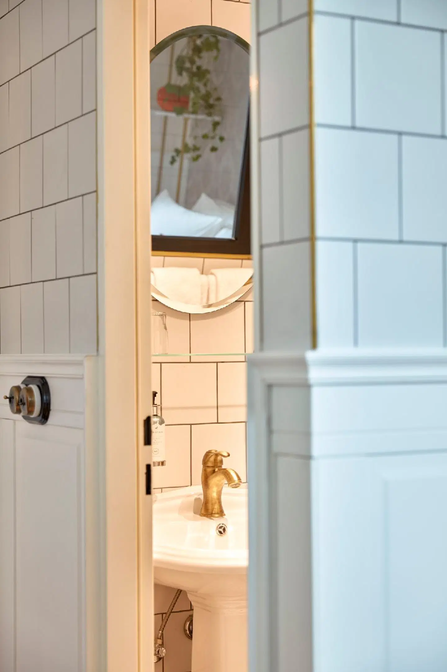 Max Brown Ku'damm Badezimmer