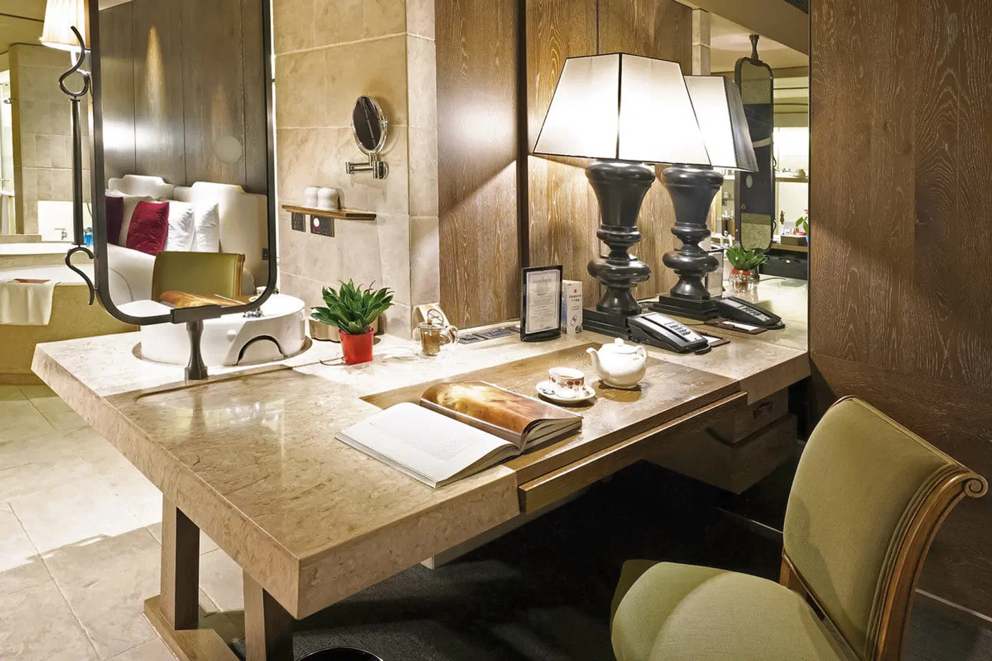 Palais de Chine Hotel Restaurant