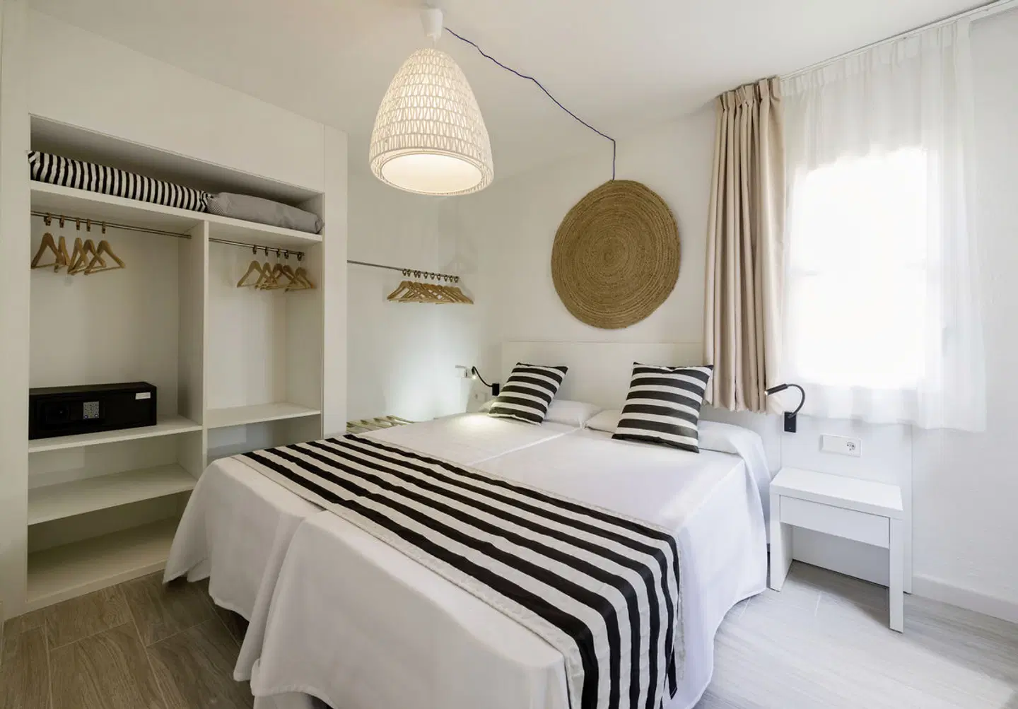 FERGUS Club Europa ROOM_EXAMPLE