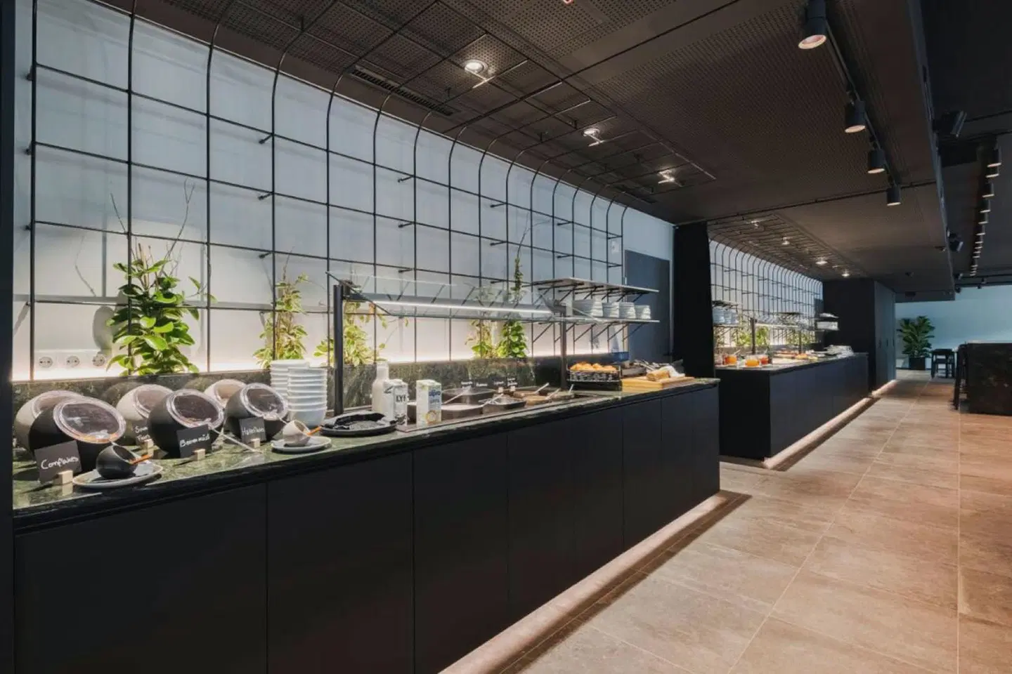 Night Inn Hotel Restaurant