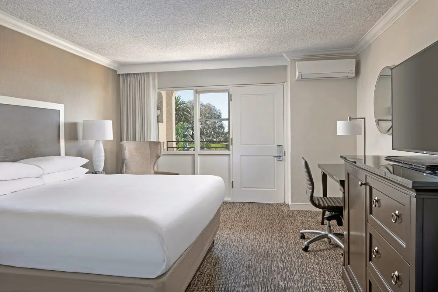 Hyatt Regency Newport Beach ROOM_EXAMPLE