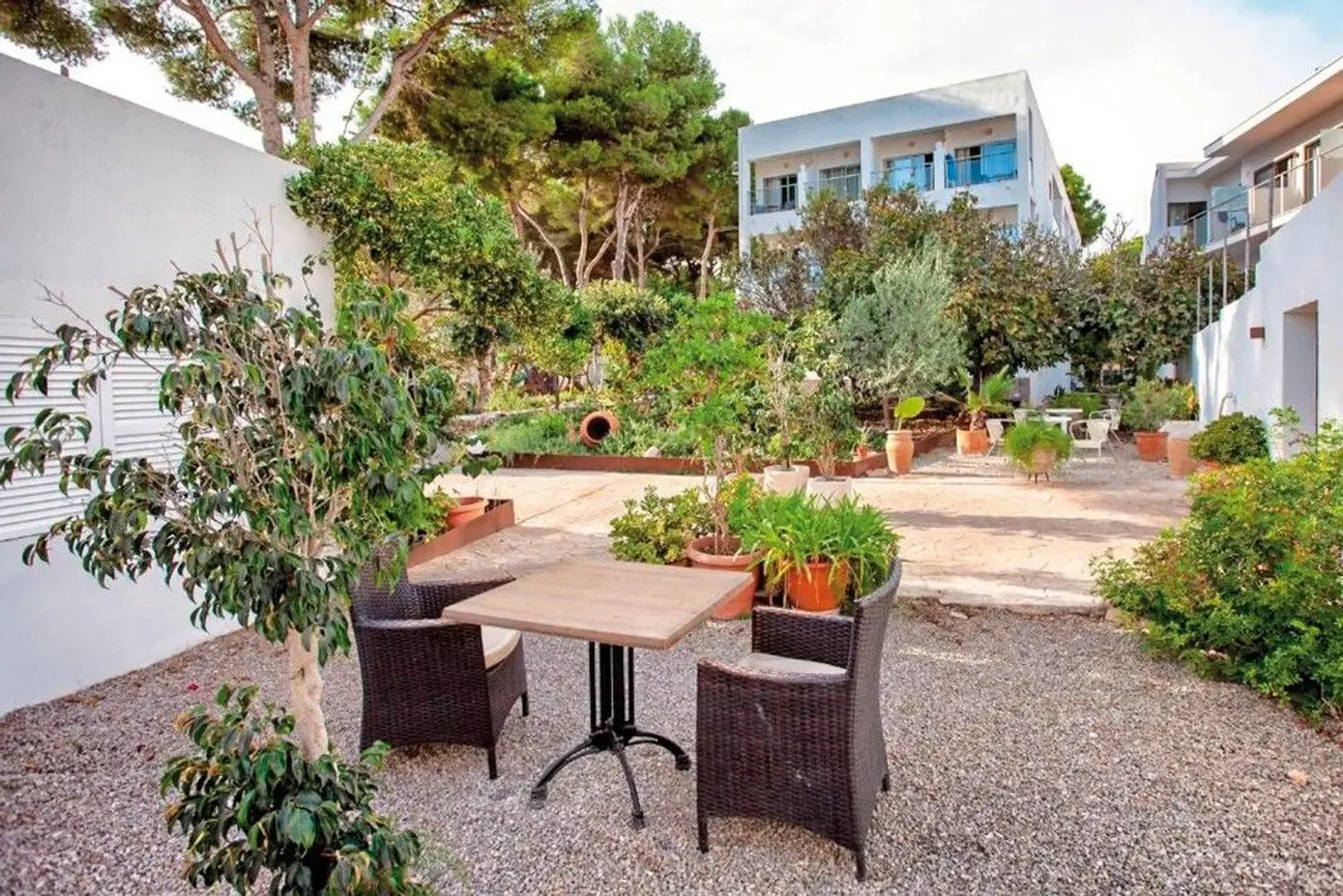 Petit Garden by Flacalco Garten