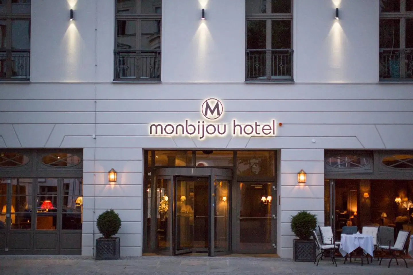 Monbijou Hotel EXTERIOR