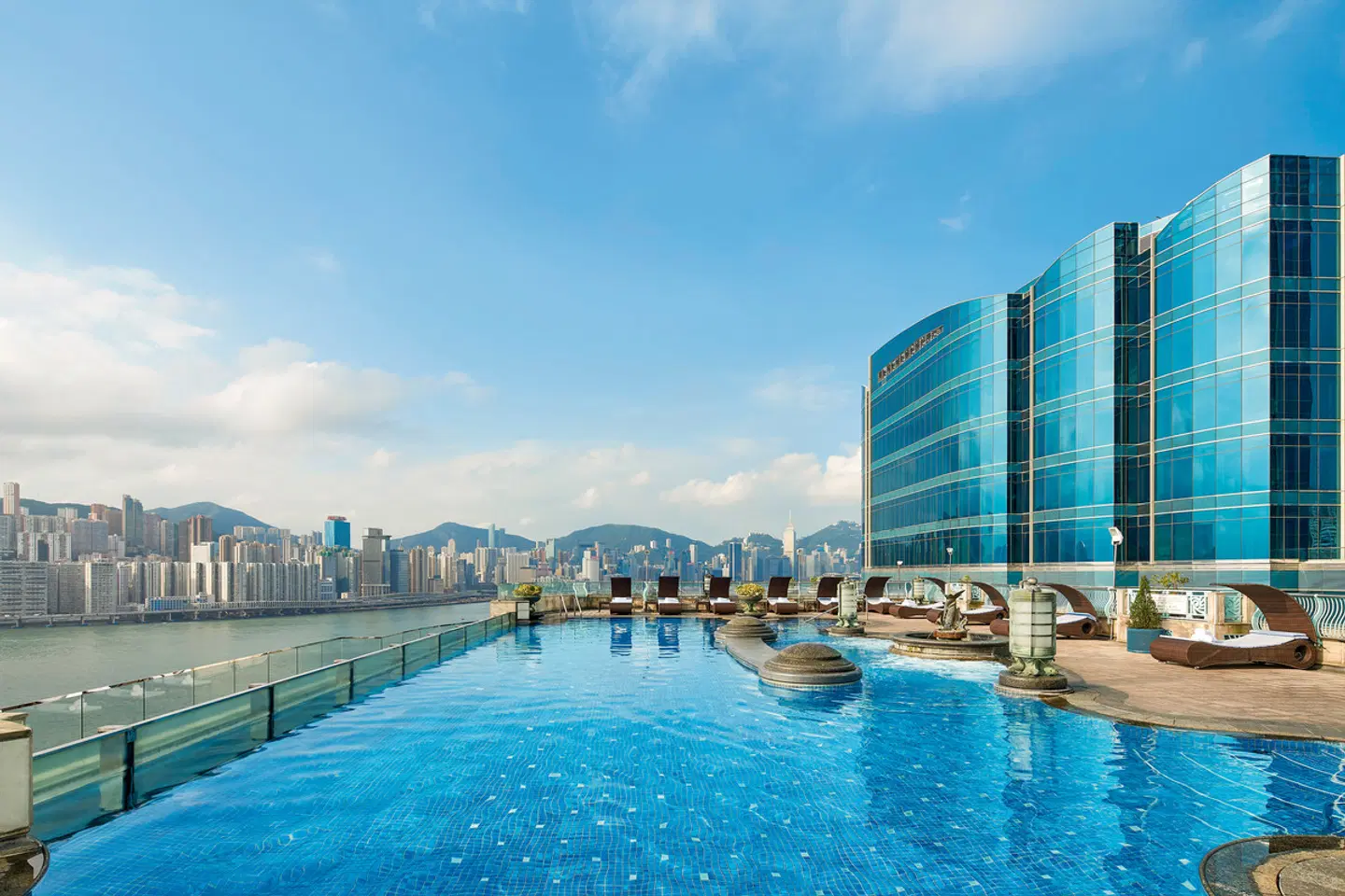 Harbour Grand Kowloon OUTDOOR_POOL