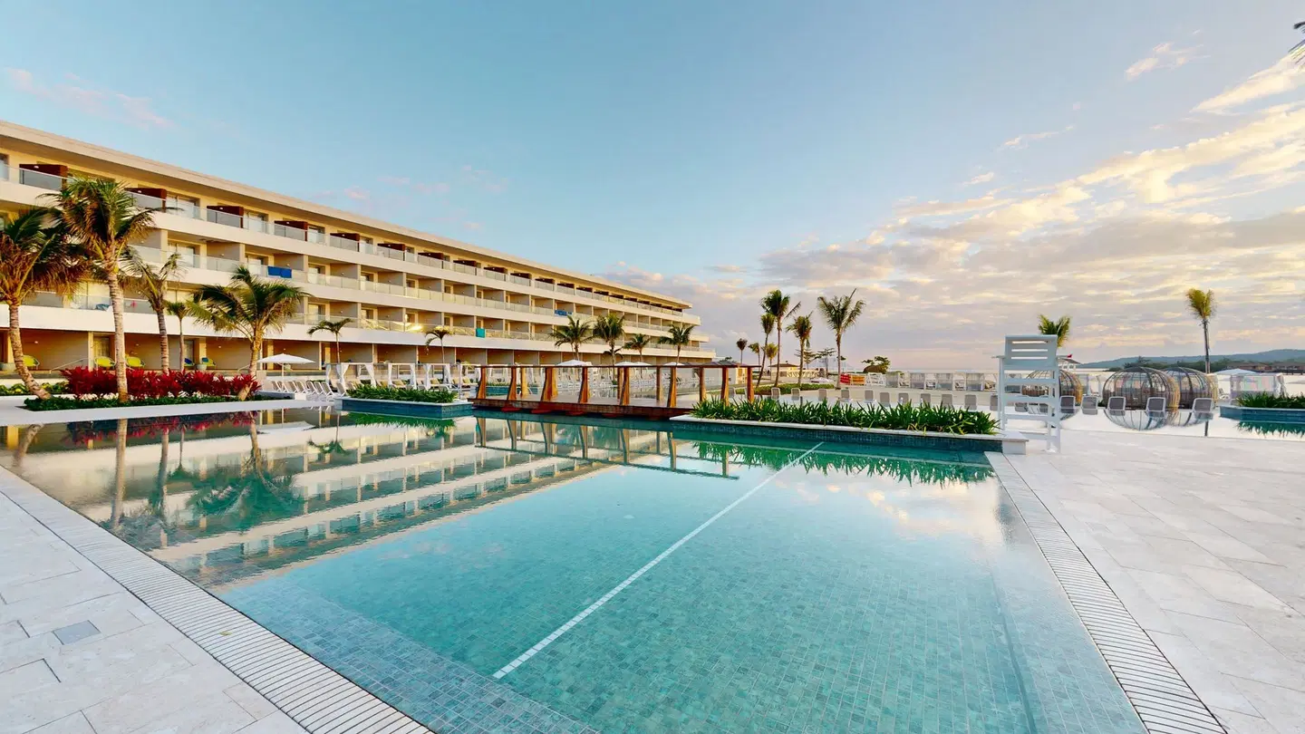 Princess Grand Jamaica OUTDOOR_POOL