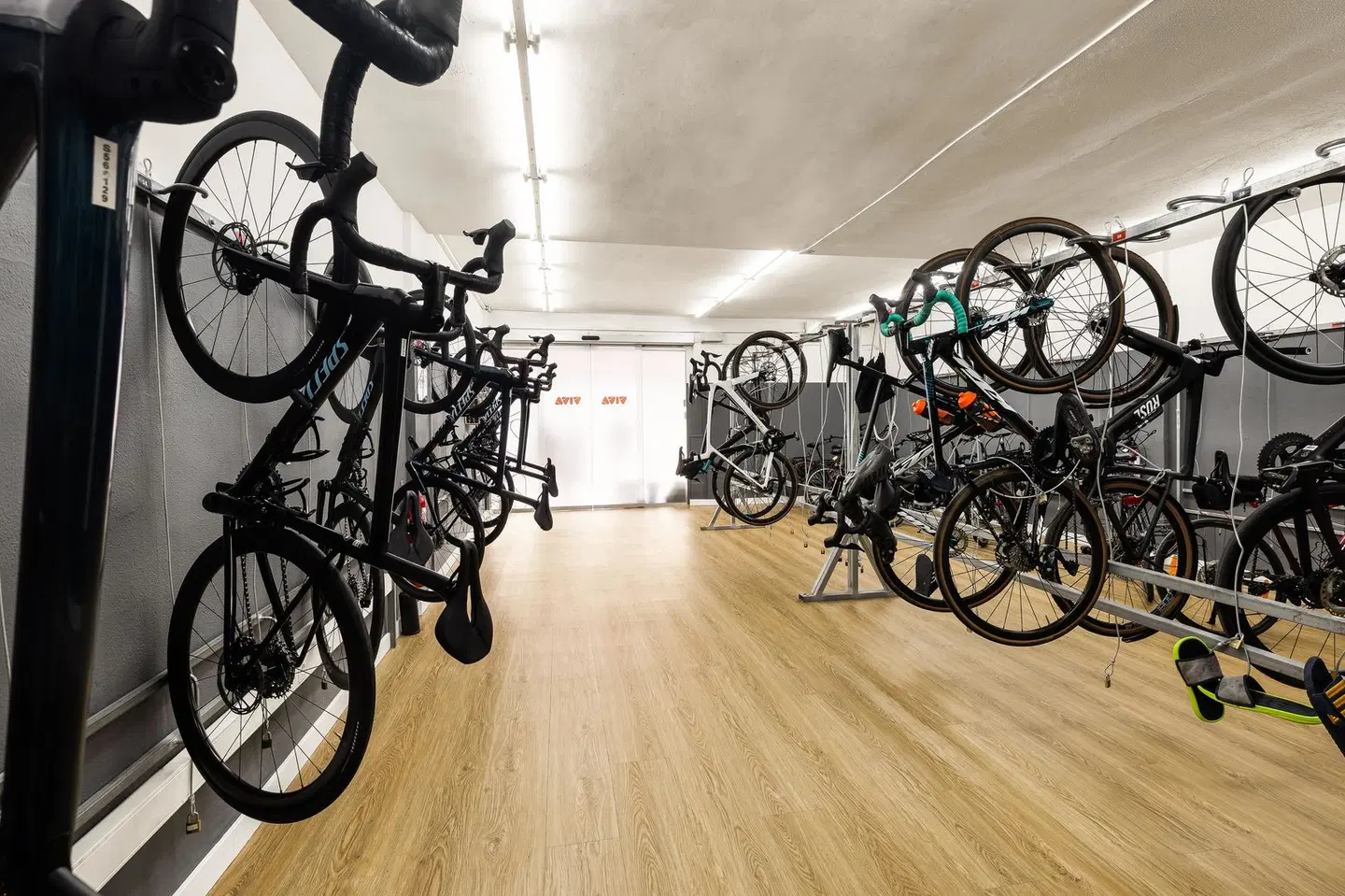 VIVA Golf Adults Only 18+ SPORTS_AND_LEISURE