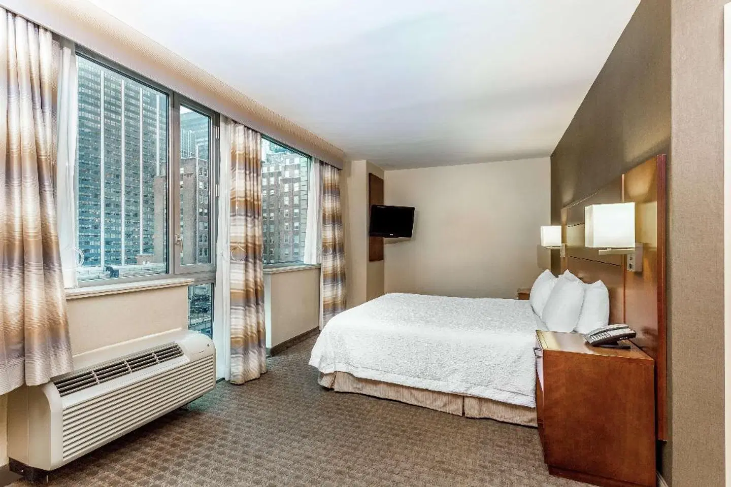 Hampton Inn Manhattan/United Nations ROOM_EXAMPLE