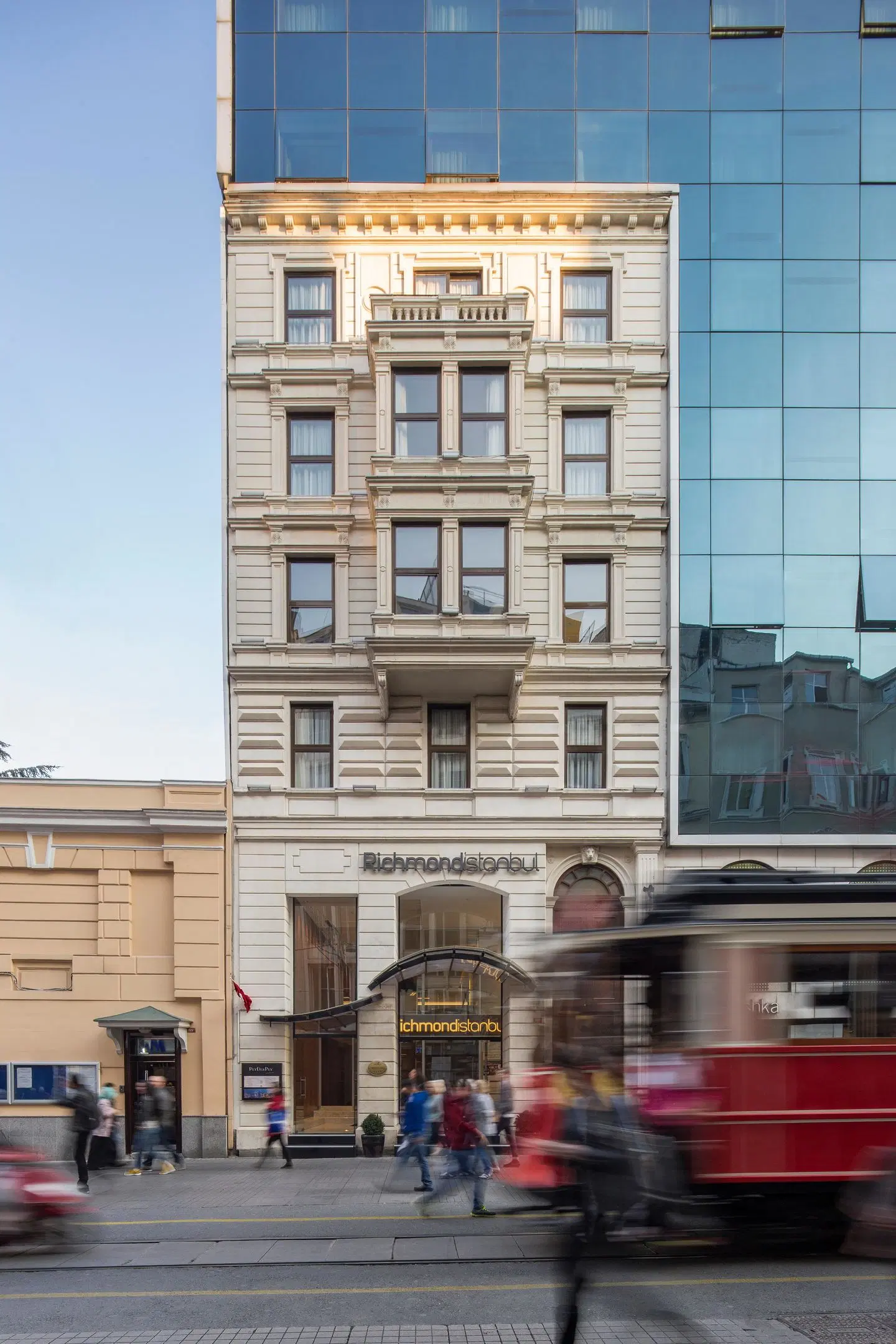 Richmond Istanbul EXTERIOR