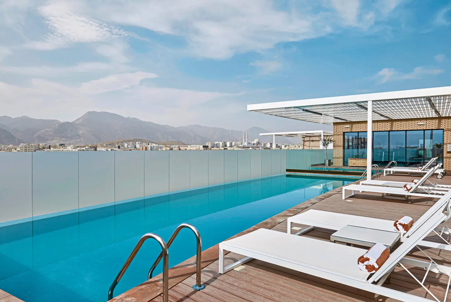 Hilton Garden Inn Muscat Al Khuwair Terrasse