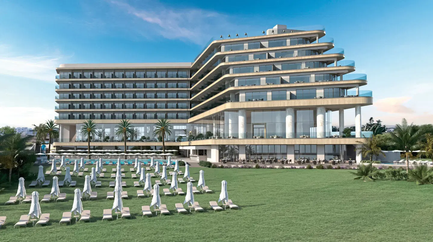 Sunrise Emerald EXTERIOR