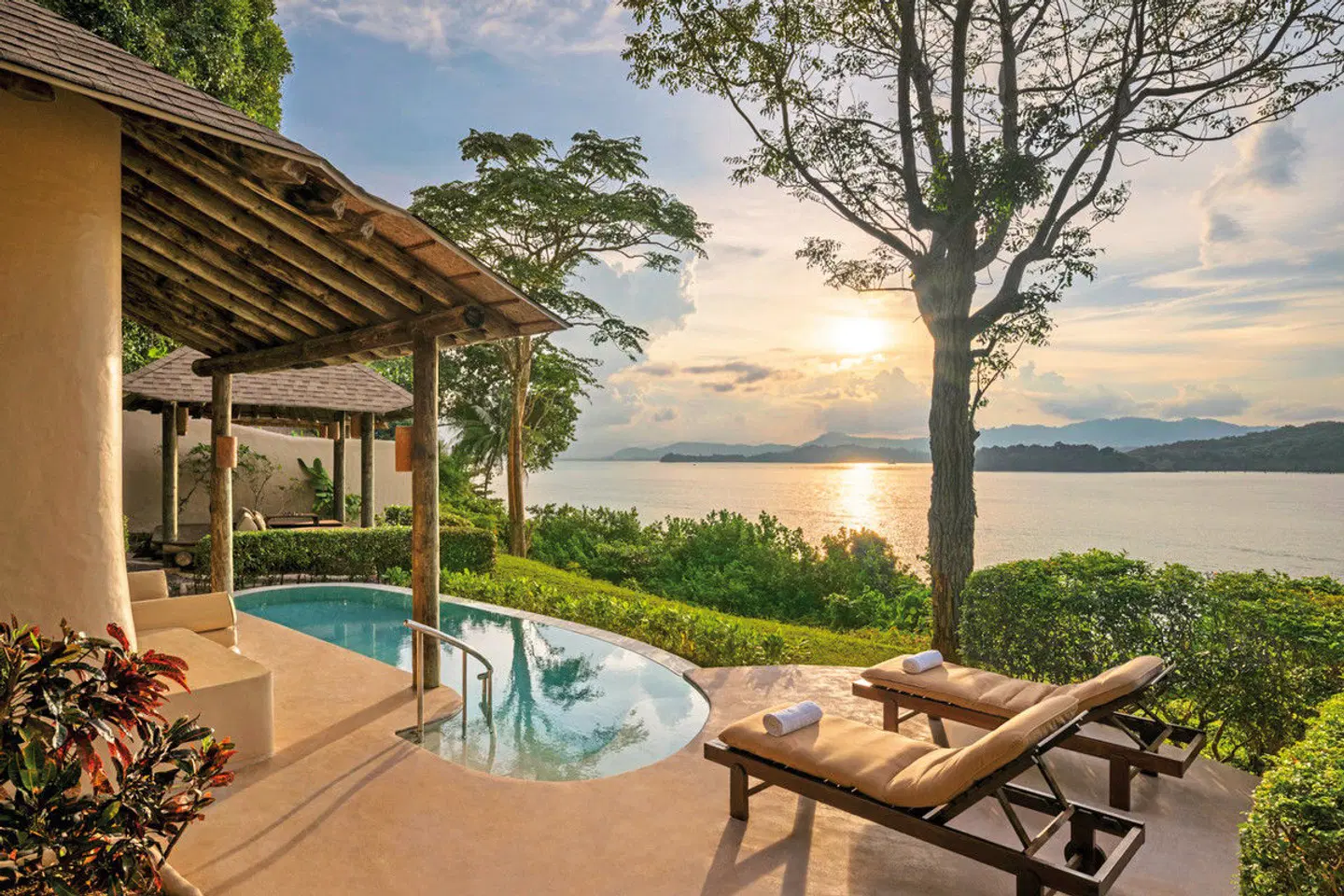 The Naka Island, A Luxury Collection Resort & Spa Terrasse
